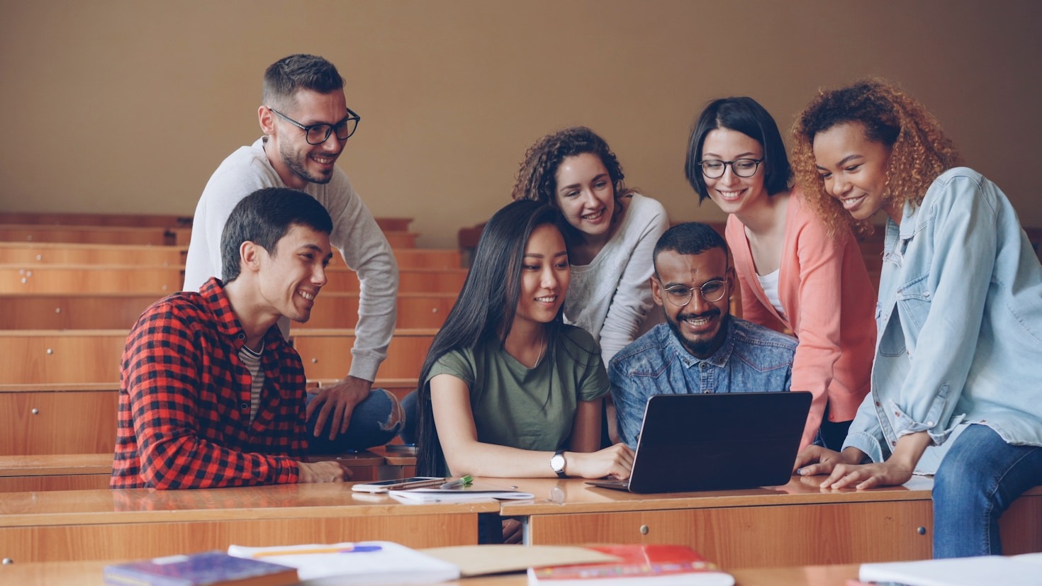 Como Abordar Trabalho Digno com Estudantes do Ensino Básico